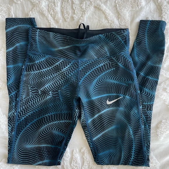 Nike running leggings - Picture 3 of 5